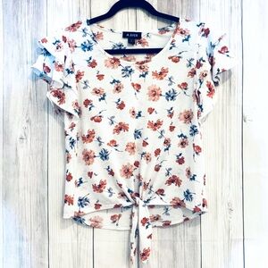 A. Byer Floral Pink White Flutter Sleeve Blouse Shirt Size Small